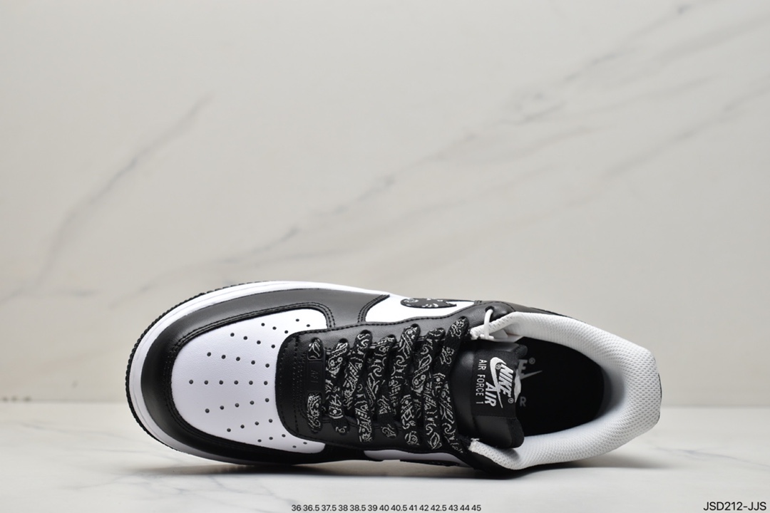 200 Nike Air Force 1 Low ’07 黑白腰果花XM6389-316