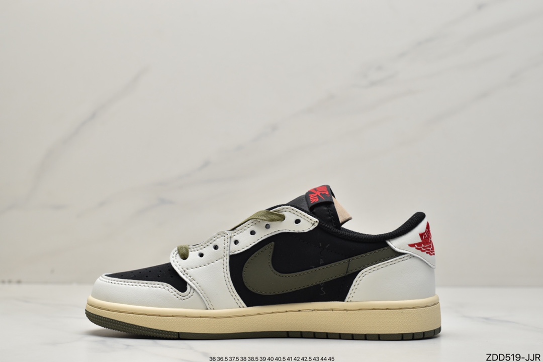 230 Travis Scott 与 Nike 的 Air Jordan 1 系列联名鞋款DZ4137-106