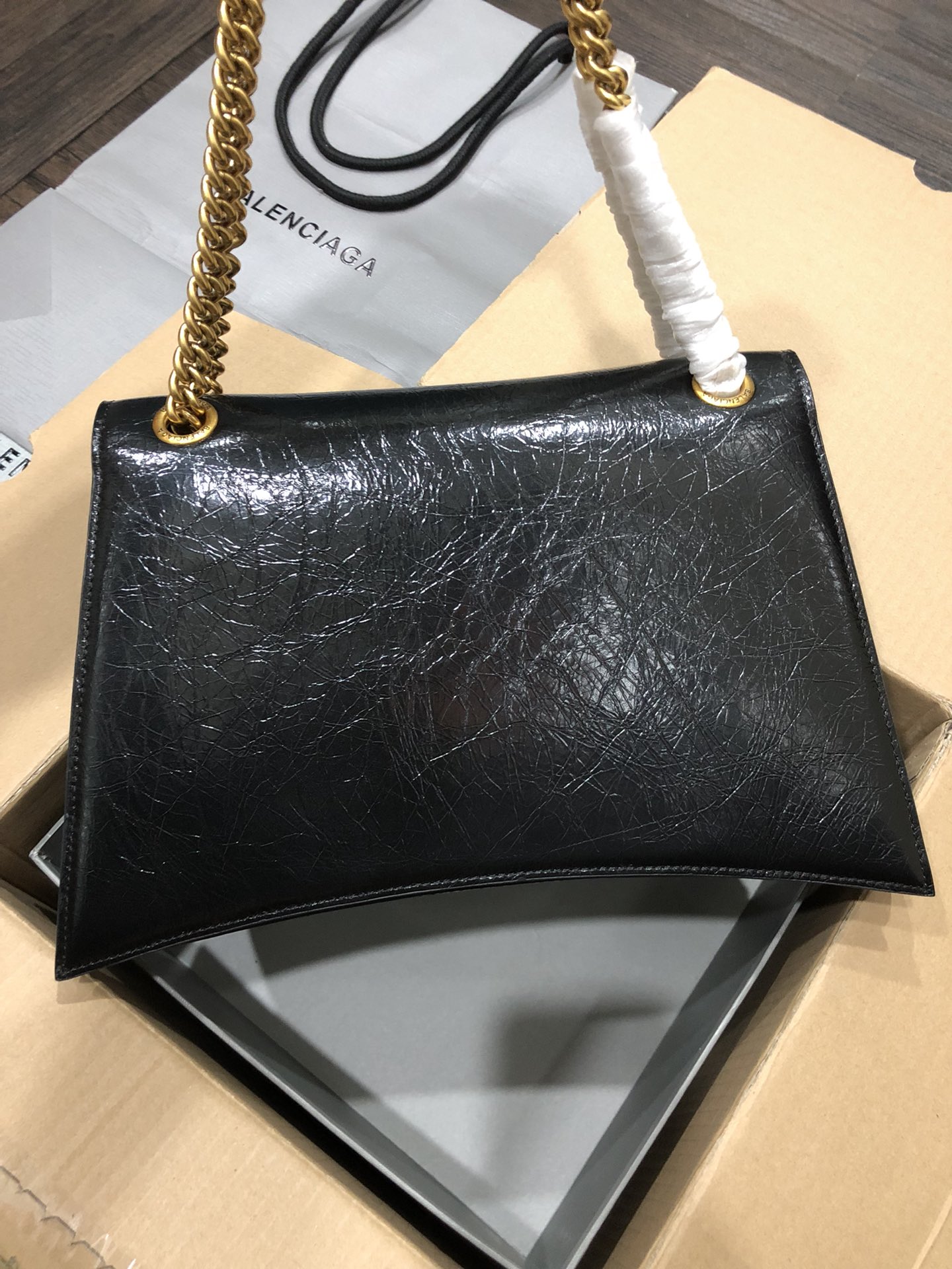 Balenciaga Style Black Leather Chain Bag style reference detail image 4 from source 776251