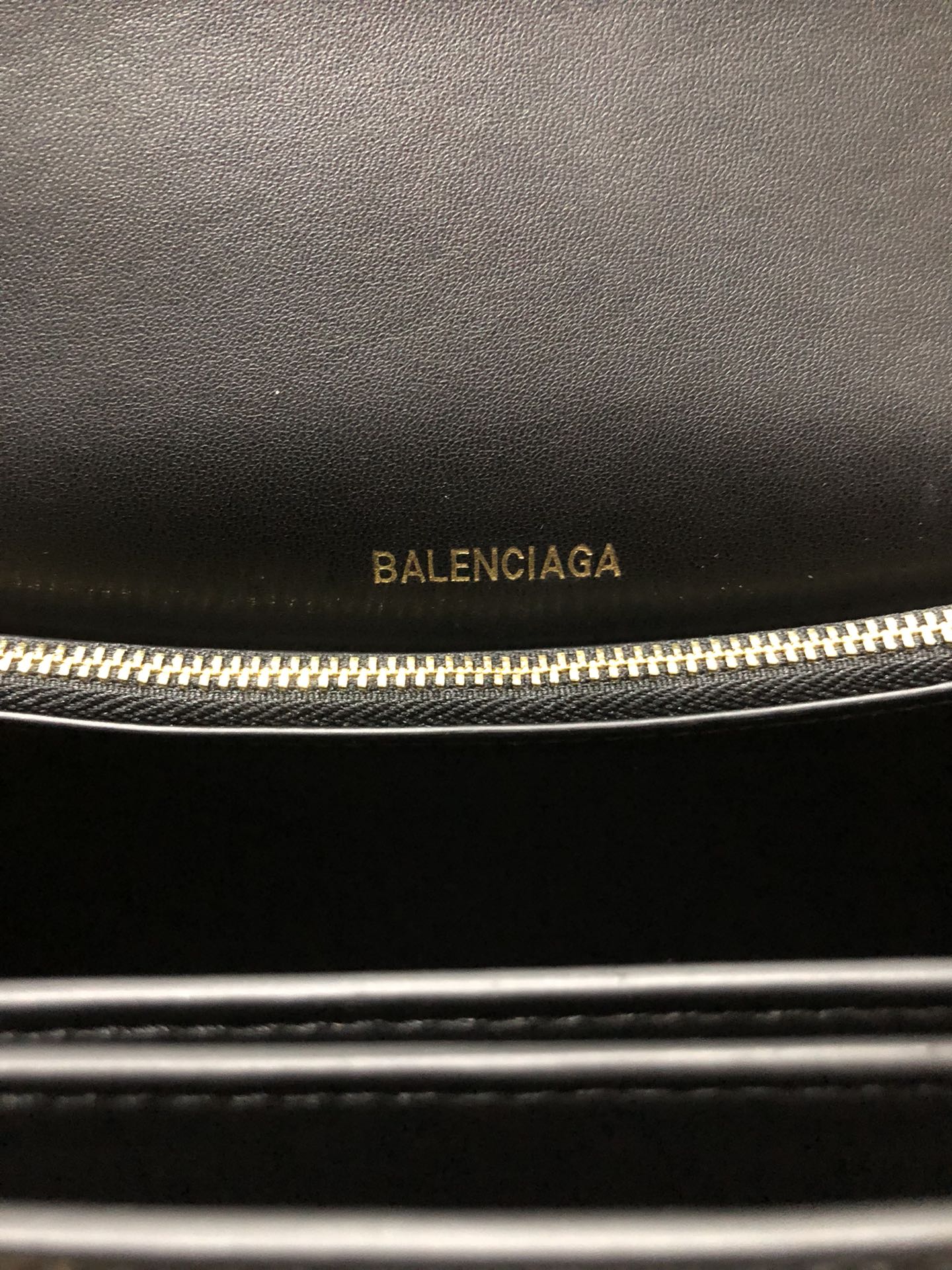 Balenciaga Style Black Leather Chain Bag style reference detail image 8 from source 776251