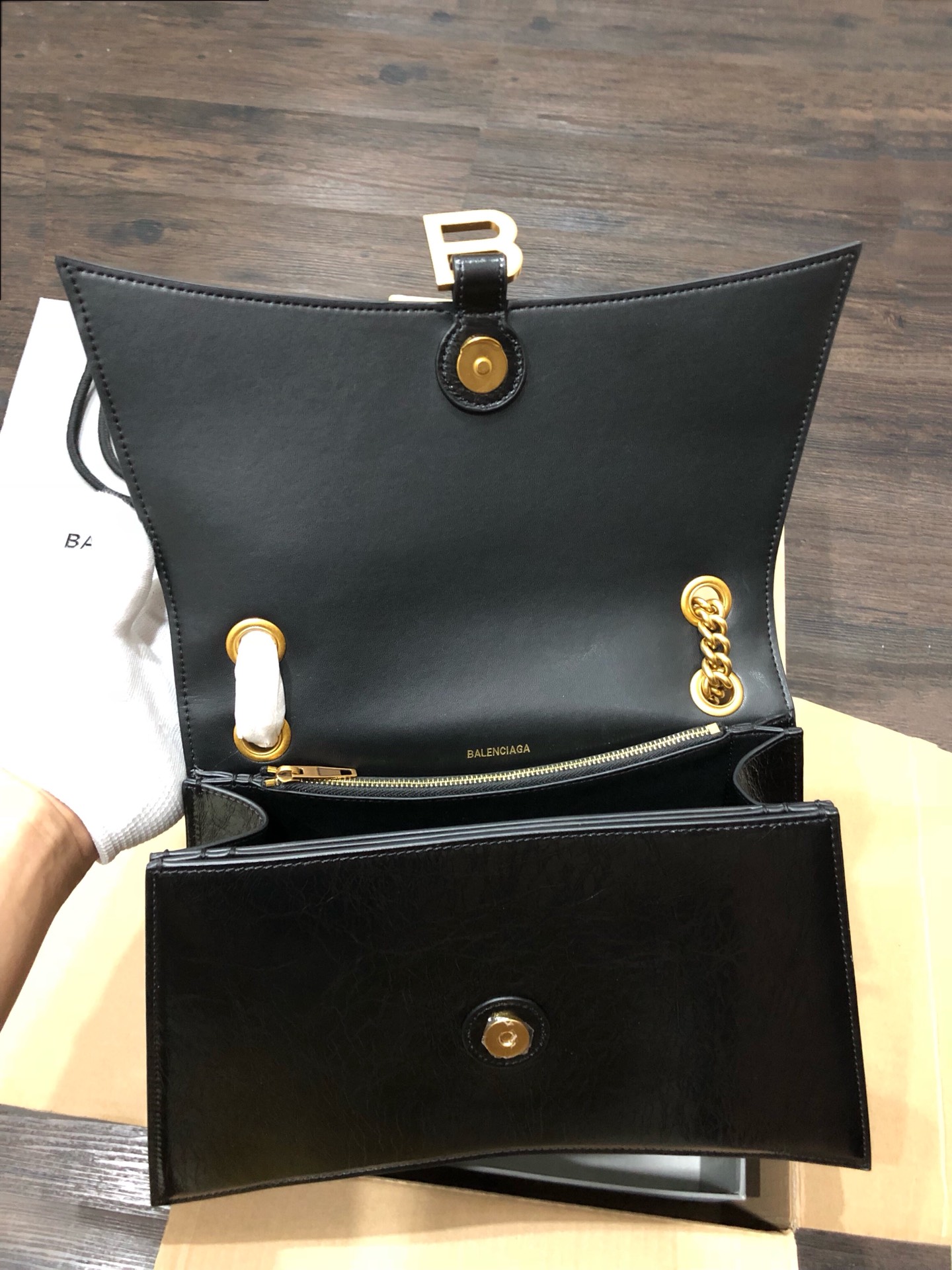Balenciaga Style Black Leather Chain Bag style reference detail image 6 from source 776251