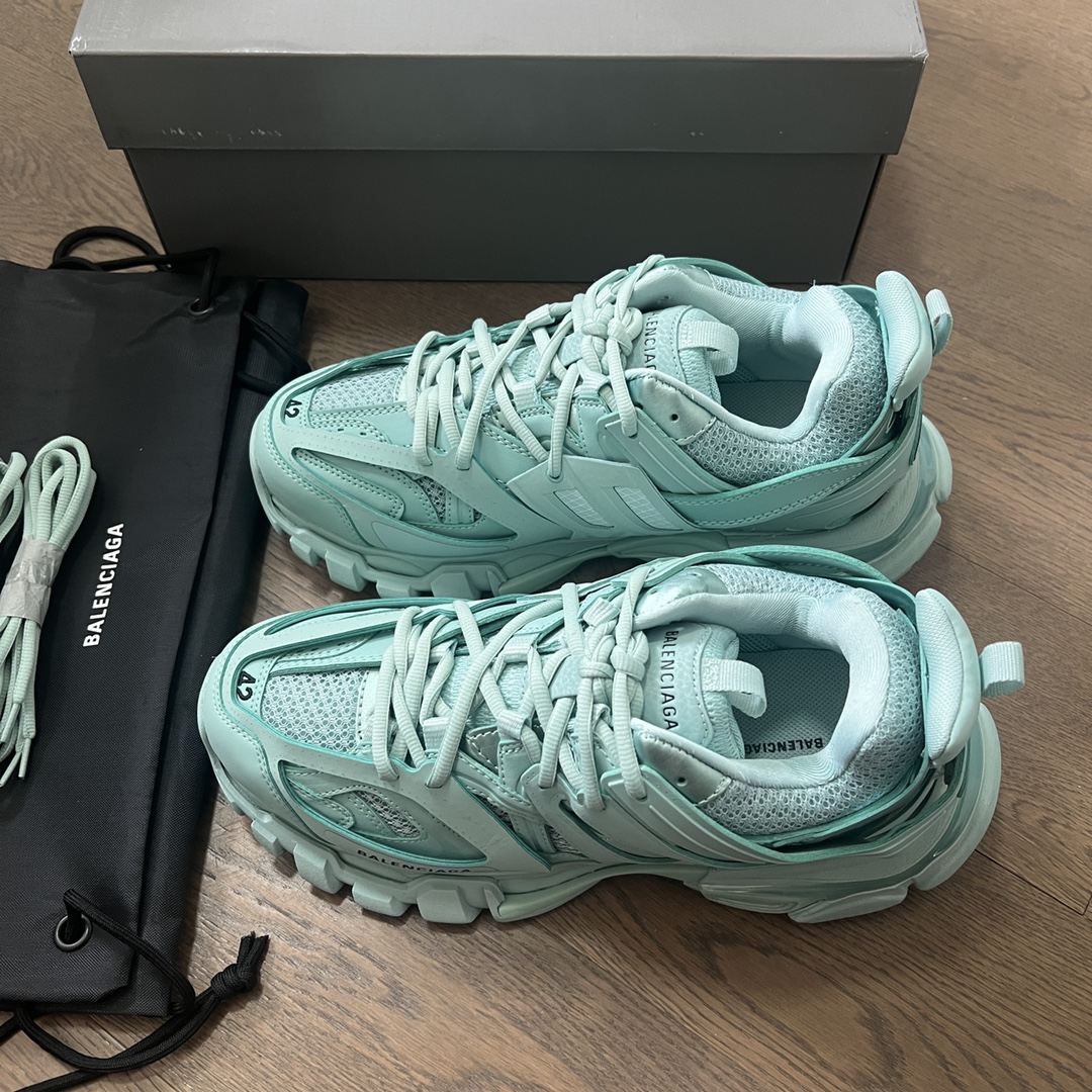 Hermès 巴黎世家3 0 三代户外概念鞋 Balenciaga Sneaker Tess s