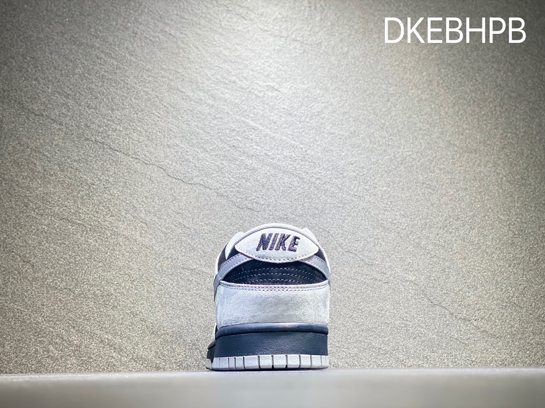 320 Otomo Katsuhiro x Nike SB Dunk Low 扣篮系列低帮休闲运动滑板板鞋DD3699-008