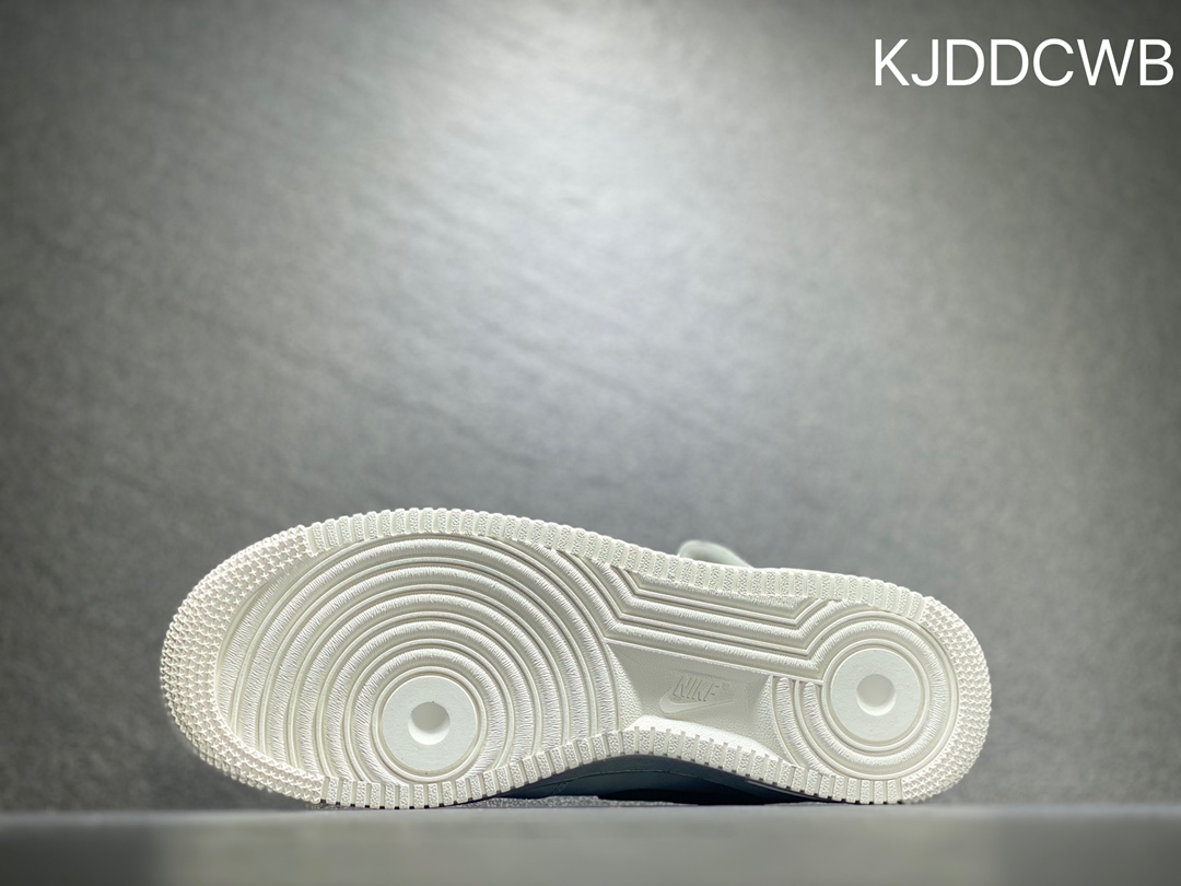 240 Nike Air Force 1 空军一号 LZ6819-608