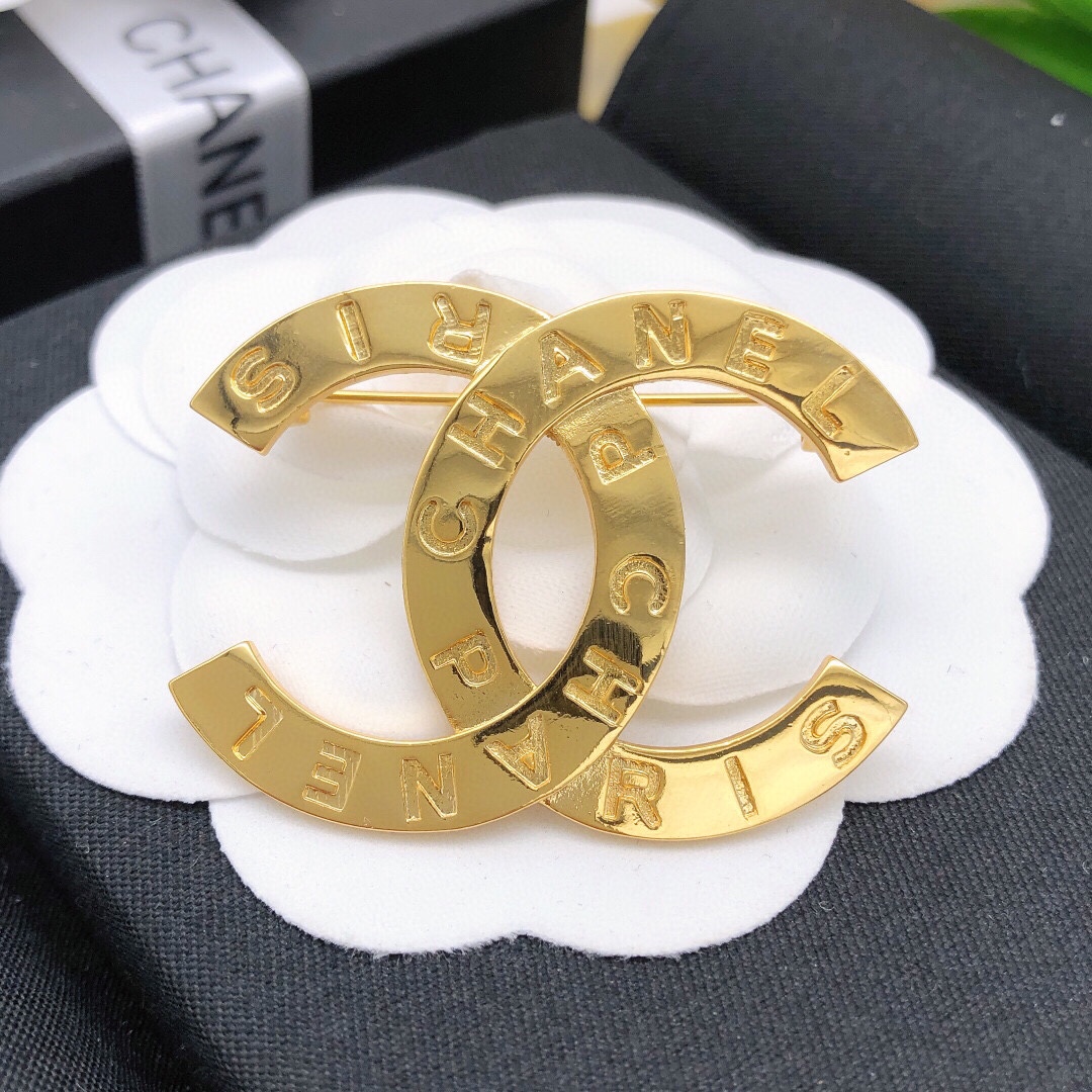 Chloé Haute Couture Haute Joaillerie Fine Jewelry Earrings Necklace Ring 4