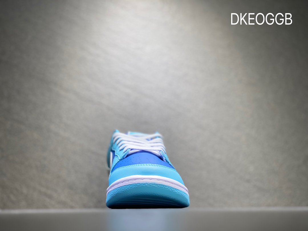 300 Nike SB dunk Low 低帮休闲运动滑板板鞋 DM0121-400