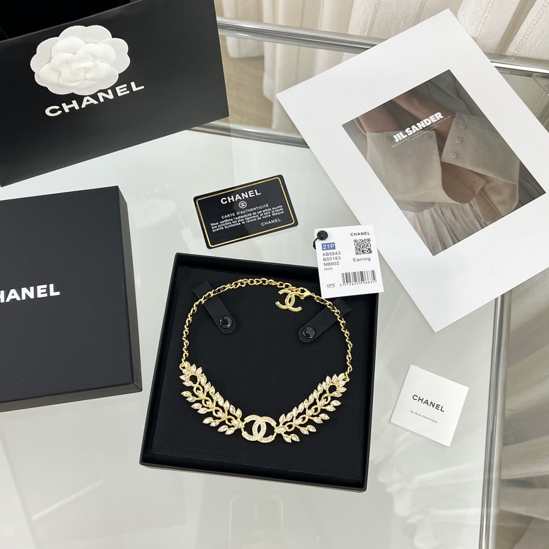 新款☑️CHANEL香奈儿双c满钻麦穗项链