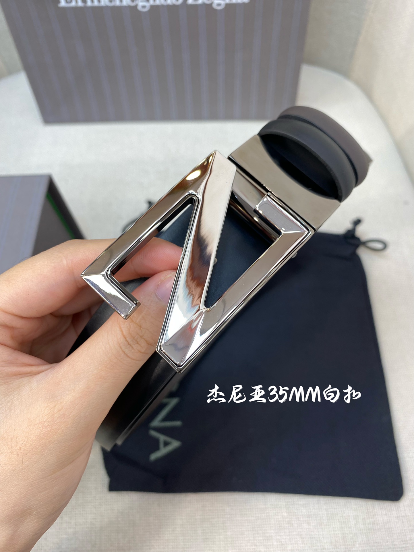 Unique Design Process: 35MM Imported Calf Skin Male Belt with Tailor-Made Soft Hand - 图片 3