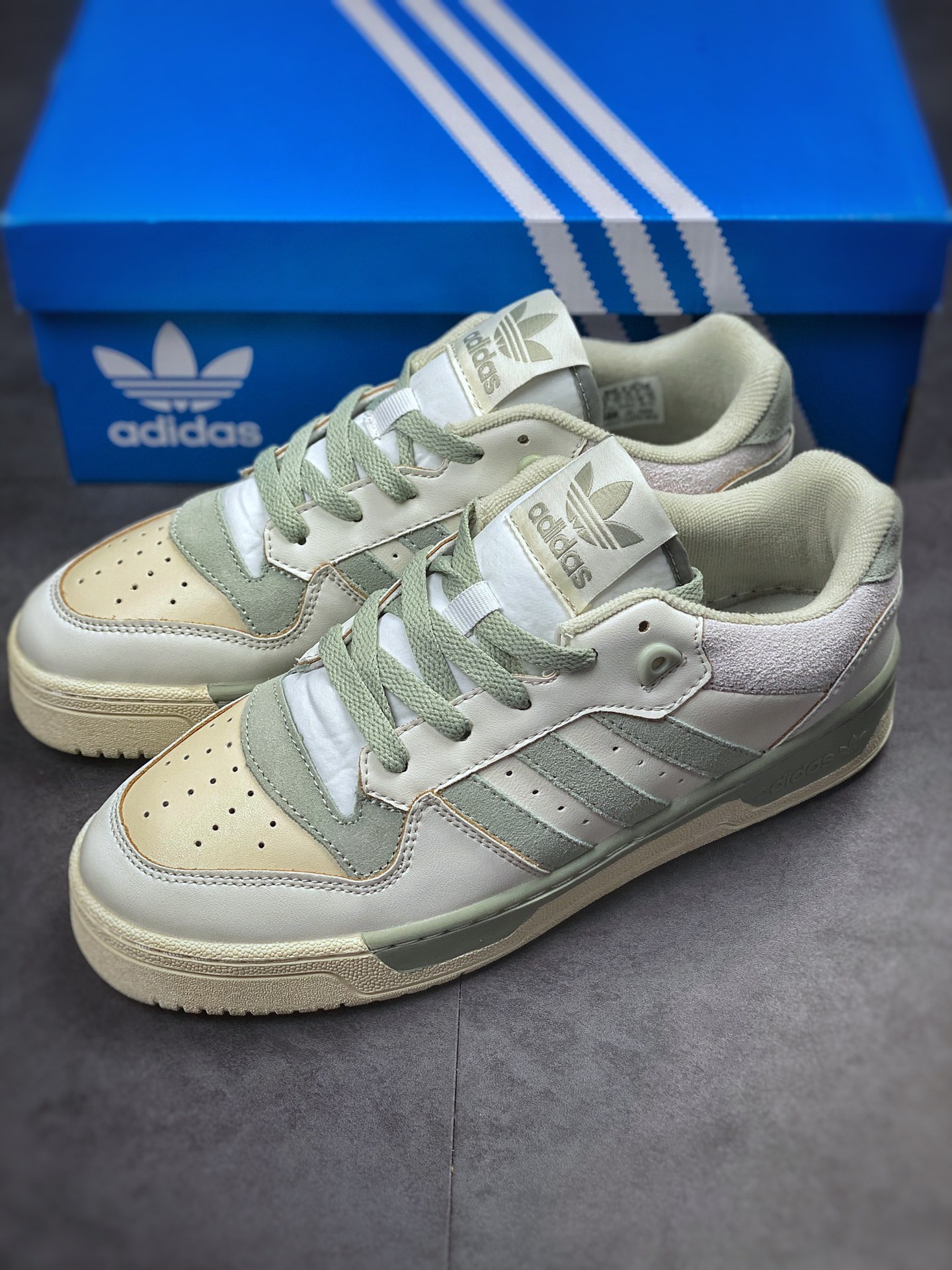 Overseas channel version original box original label Adidas Rivalry Low Premium clover low state FX9448