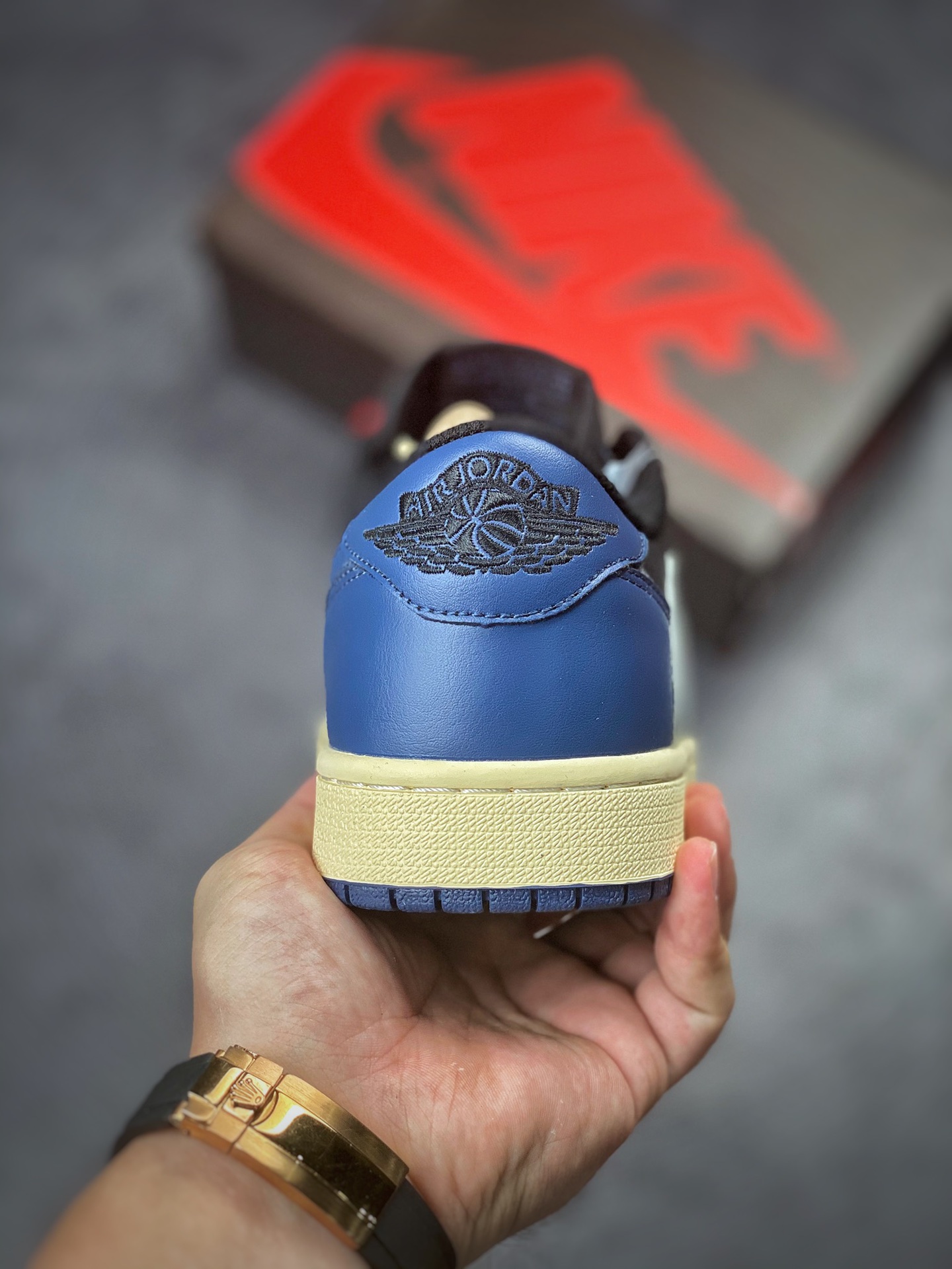 Travis Scott x Air Jordan 1 Low 黑蓝倒钩低帮 DM7866-041