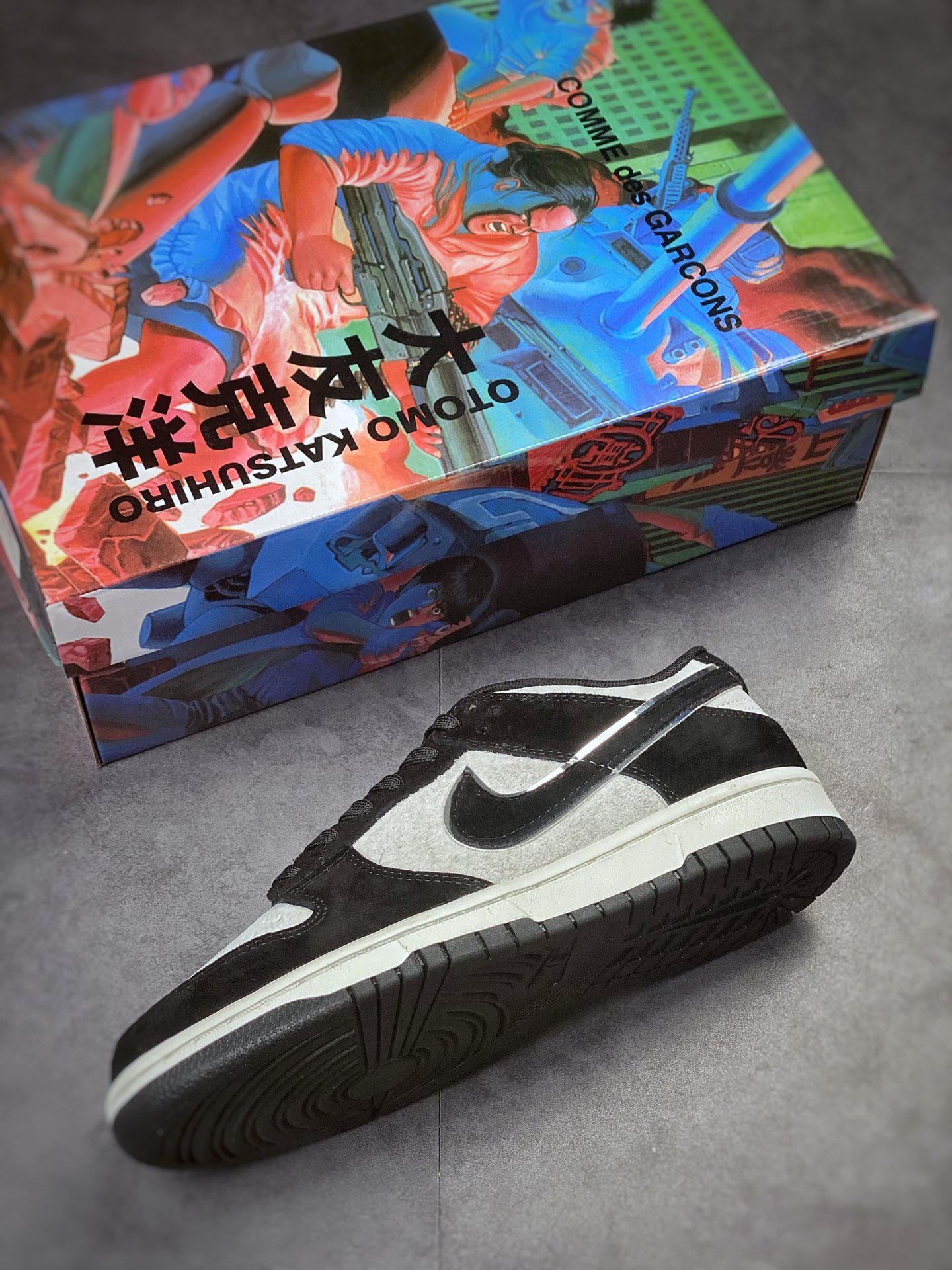 Otomo Katsuhiro x Nike SB Dunk Low ”Steamboy OST” 大友克洋 ST1391-100
