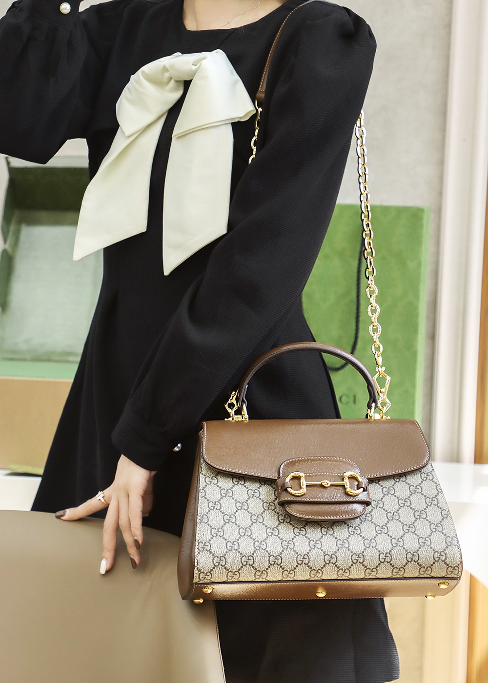Gucci Horsebit 1955系列中号手提包 702049 9AAAJ 8563