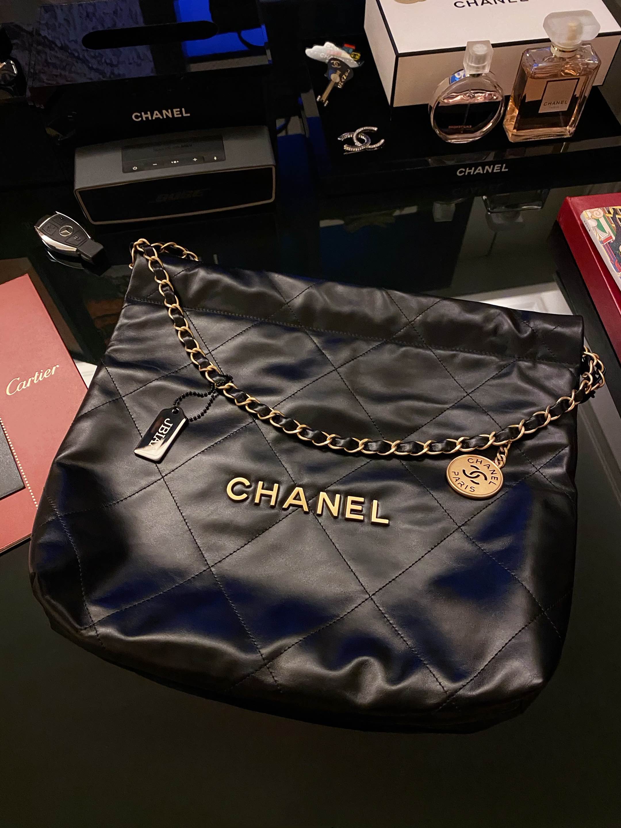 Túi Chanel C22 Hobo Bag nhật
