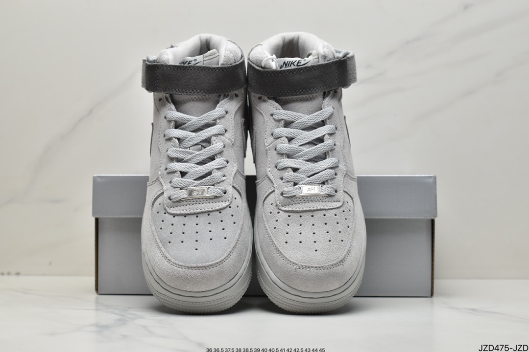 Vancouver, Canada brand ”defending champion” Reigning Champ x Nike Air Force 1 High PRM 807618-200