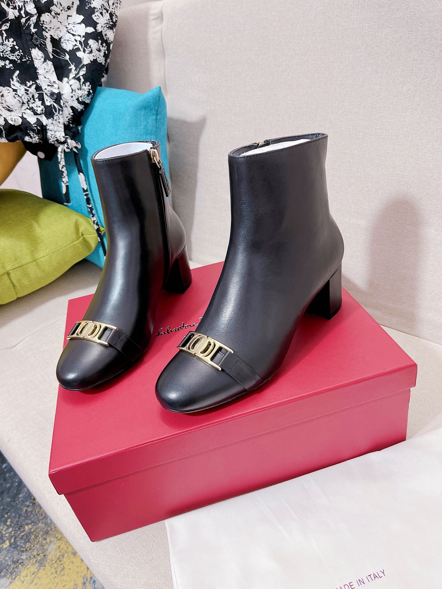 New Fall/Winter Boots: Phila Mulan’s Roundhead and Vara’s Gold Brand - 图片 3