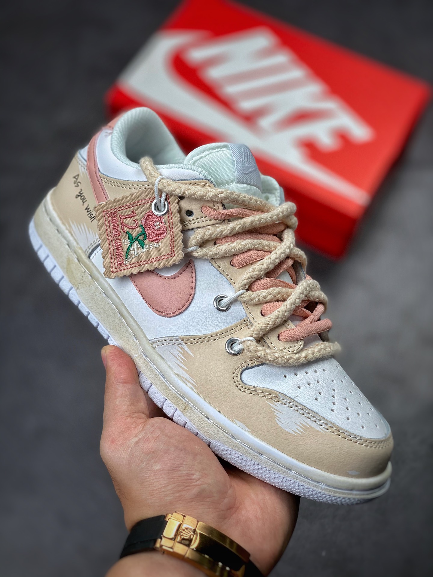 NIKE SB Dunk Low 白粉绑带 DH9765-100