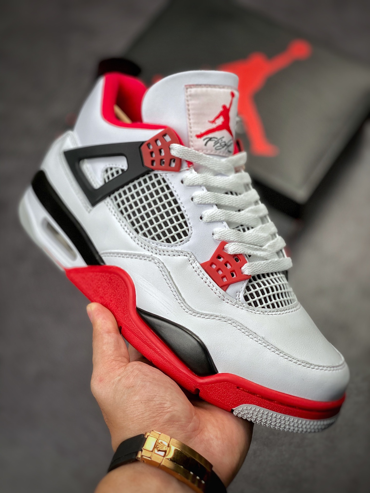 Air Jordan 4 Retro “Fire Red” 火焰红 DC7770-160