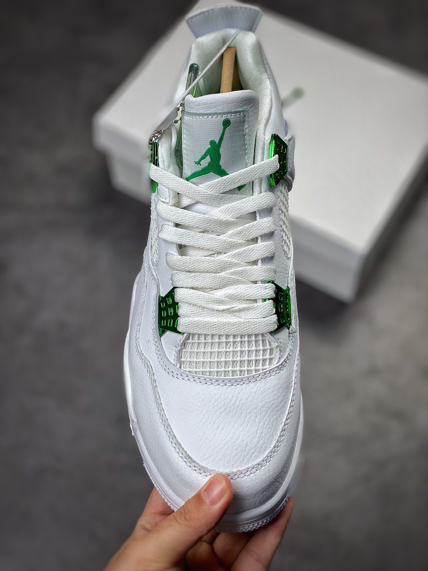 Air Jordan 4 Retro “Pine Green Metallic” 电镀白绿 CT8527-113