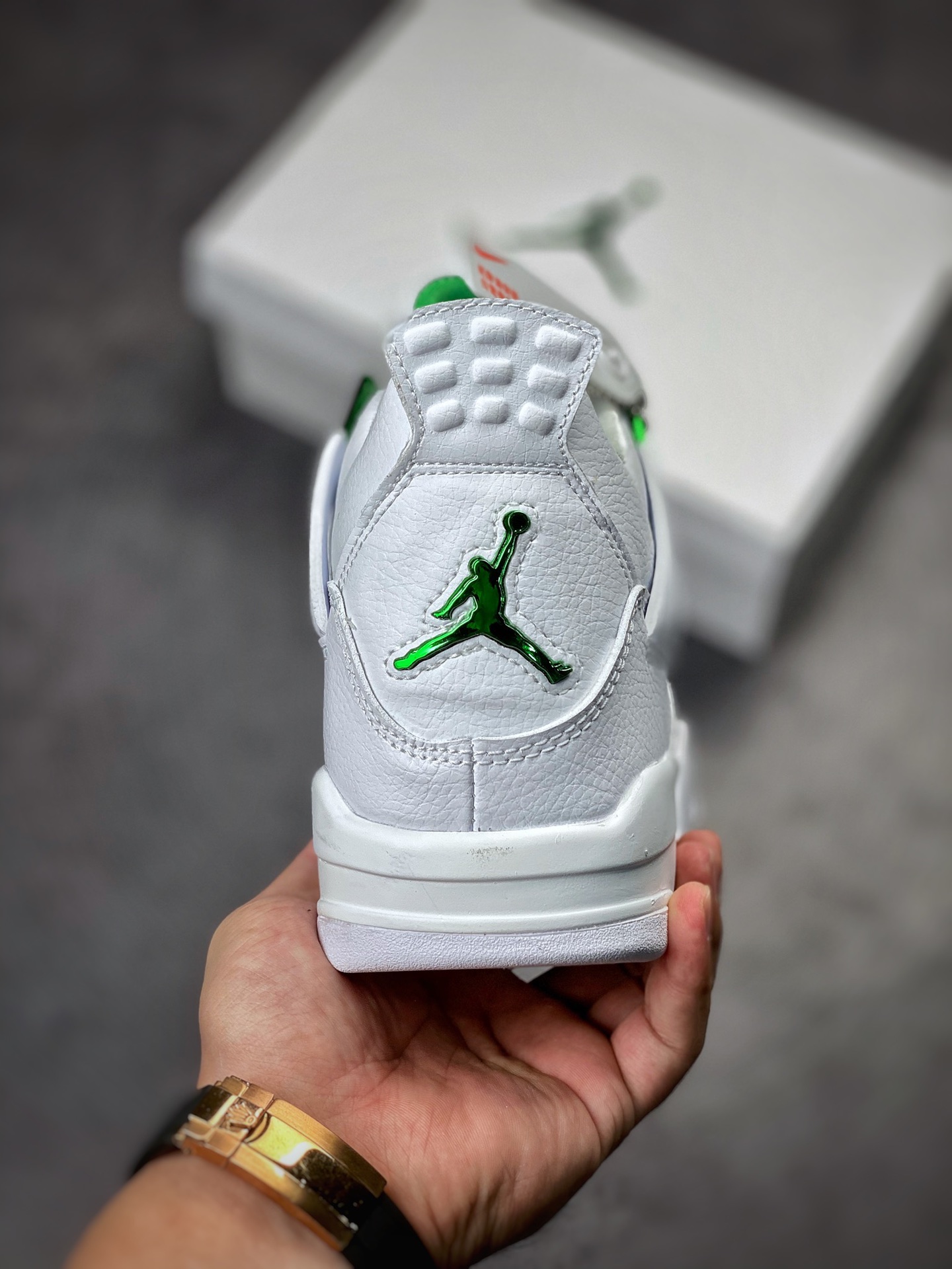 Air Jordan 4 Retro “Pine Green Metallic” 电镀白绿 CT8527-113