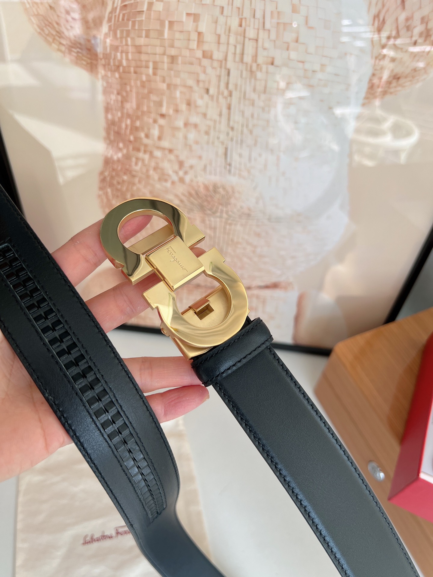 Salvatore  Ferragamo菲拉格慕男士3.5cm经典双圈自动扣，进口双面头层牛皮腰带