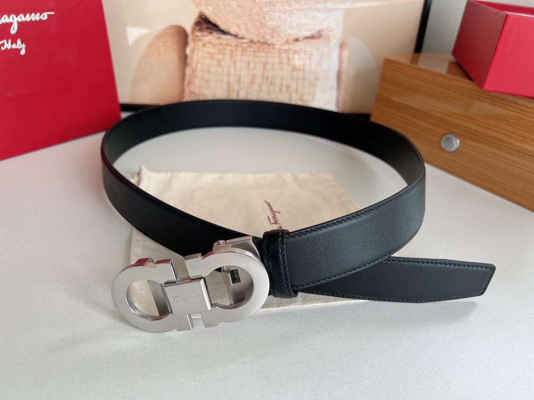 Salvatore  Ferragamo菲拉格慕男士3.5cm经典双圈自动扣，进口双面头层牛皮腰带