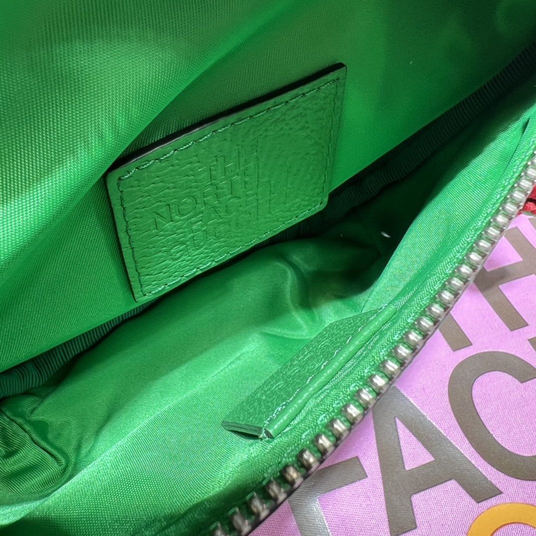 The North Face x Gucci联名系列腰包650299