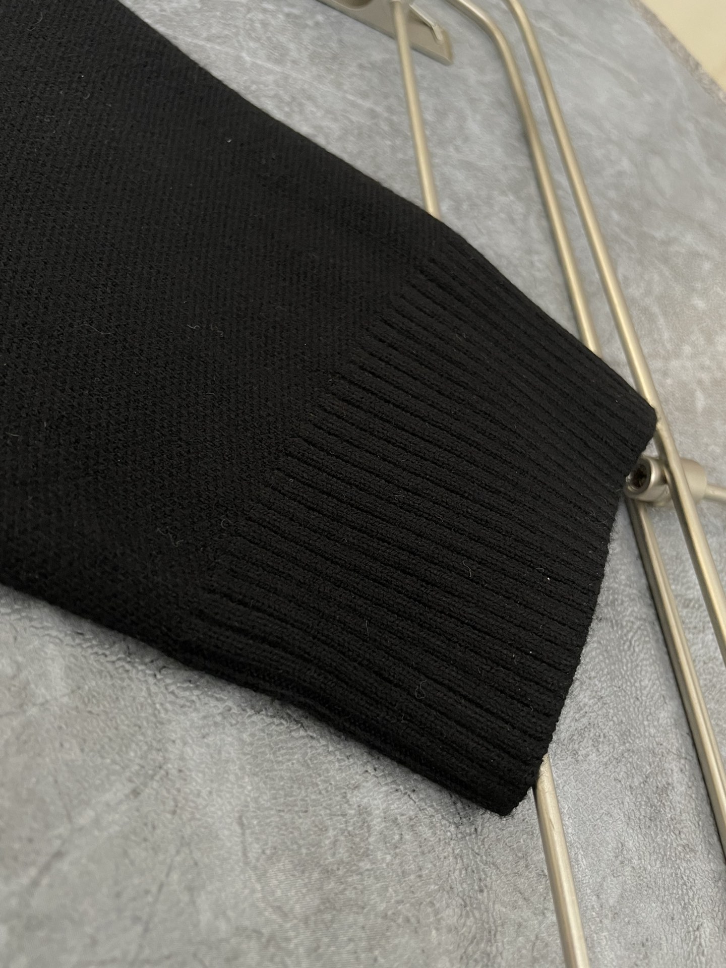 FENDY FEND Fall/Winter Sweater: Soft, Skin-Friendly, Warm, Stylish. Sizes M-3XL. - 图片 7