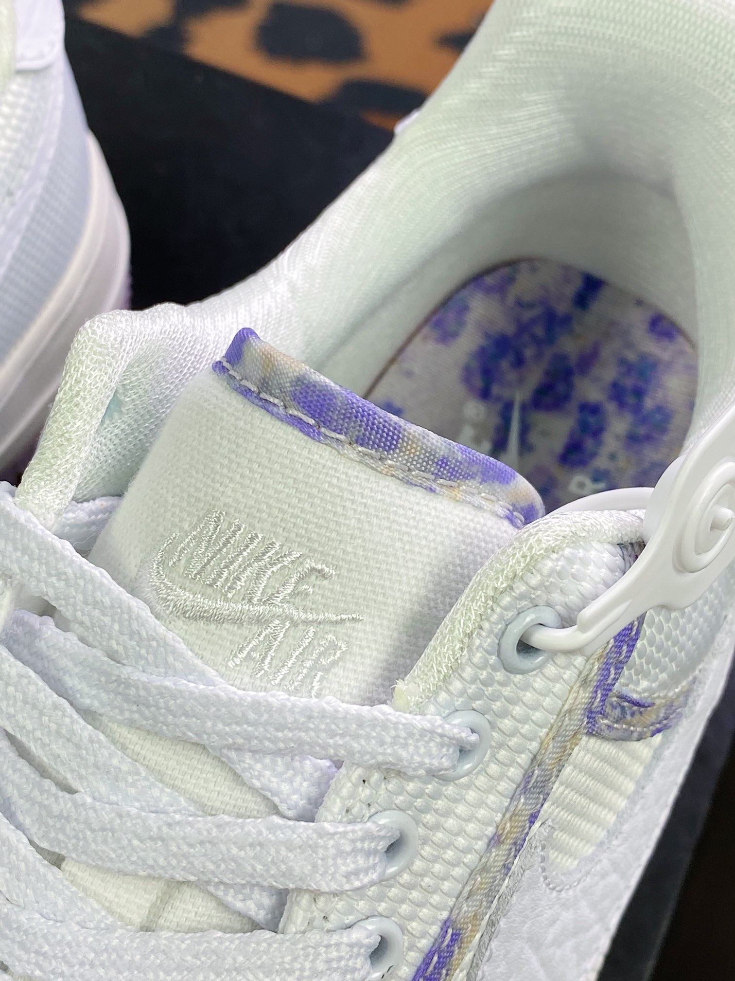 220  Air Force 1 Low”Lavender”空军一号低帮“帆布薰衣草白紫滚边”DV6136-100