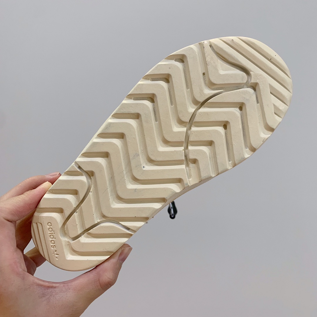 图片[8]-AD贝壳头高帮雪地靴26-37 这双鞋子还是那子又轻又暖的那种！上脚超级舒适！一直暖到脚脖子！冬天再也不怕冷了！-选品中心