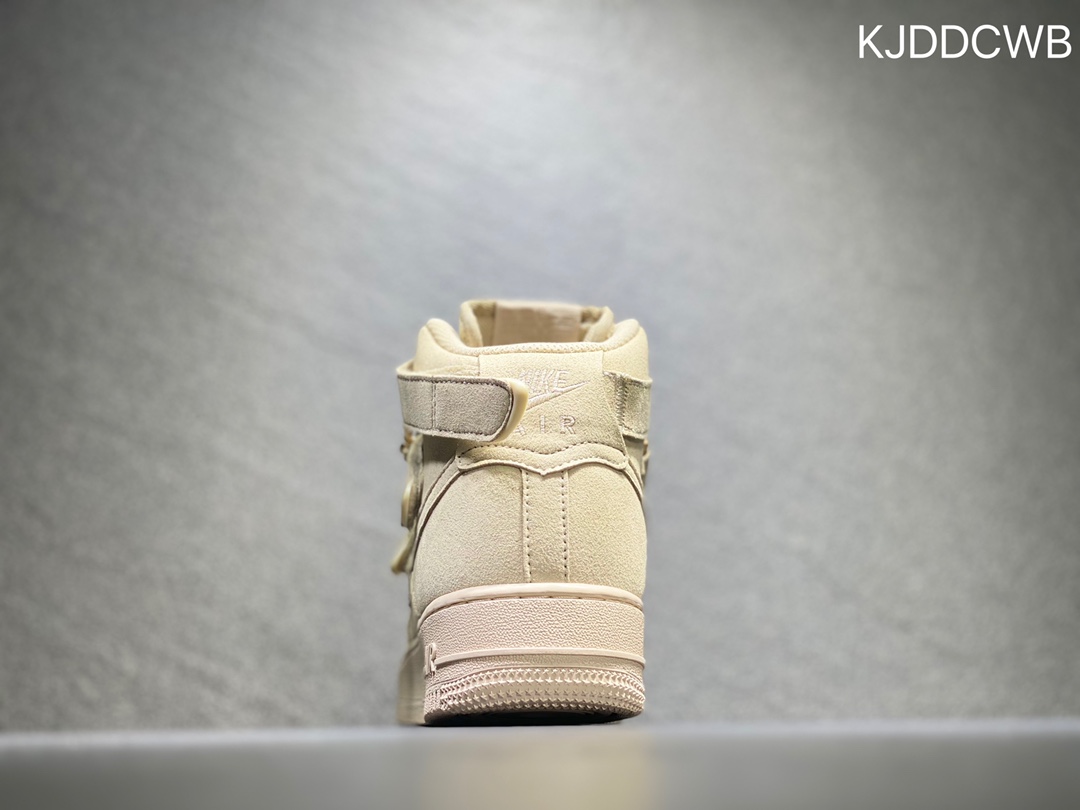 240 Nike Air Force 1 空军一号 官方同步 DM7926-200