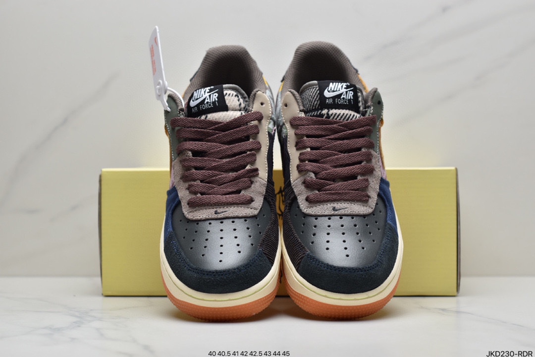 160 真标说唱歌手·斯科特Travis Scott X Nike Air Force 1 Low "ravis Scott White"空军一号AQ4211-101