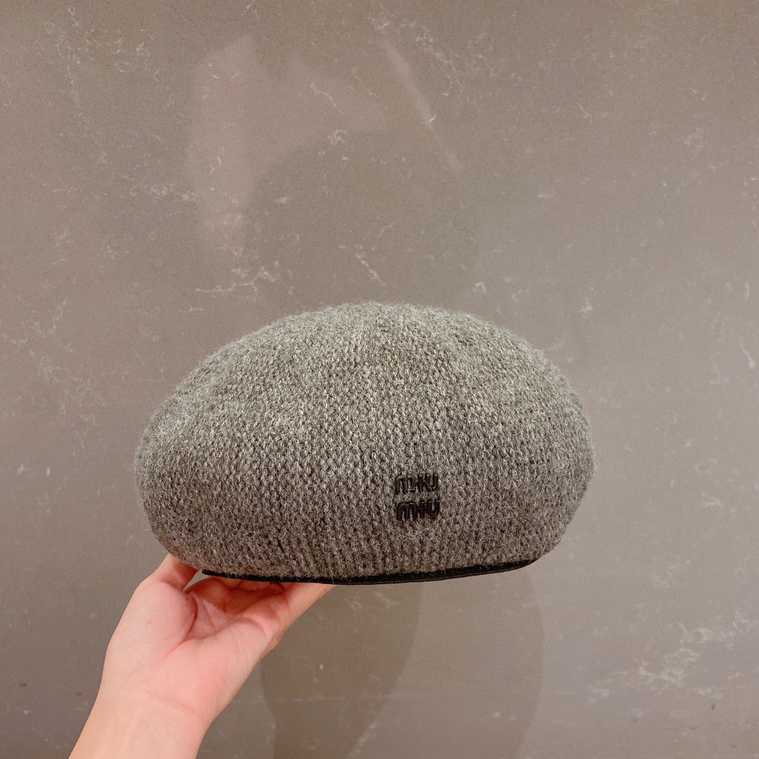 miumiu缪缪2022秋冬新款贝雷帽