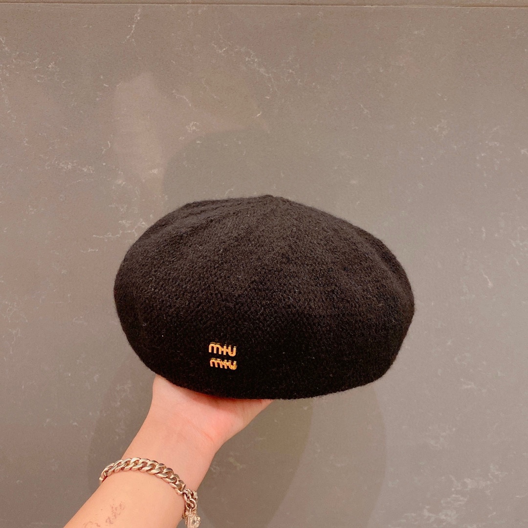 miumiu缪缪2022秋冬新款贝雷帽