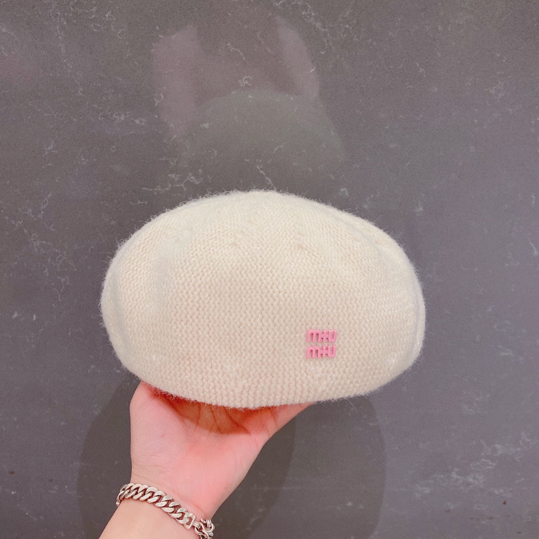 miumiu缪缪2022秋冬新款贝雷帽
