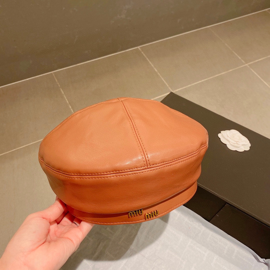 miumiu缪缪2022秋冬新款贝雷帽