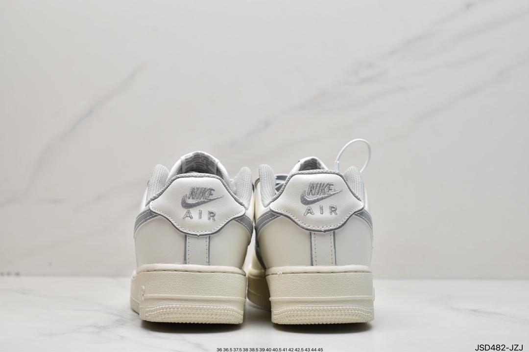 200 Air Force 1 Low 米白满天星 BQ8228-366