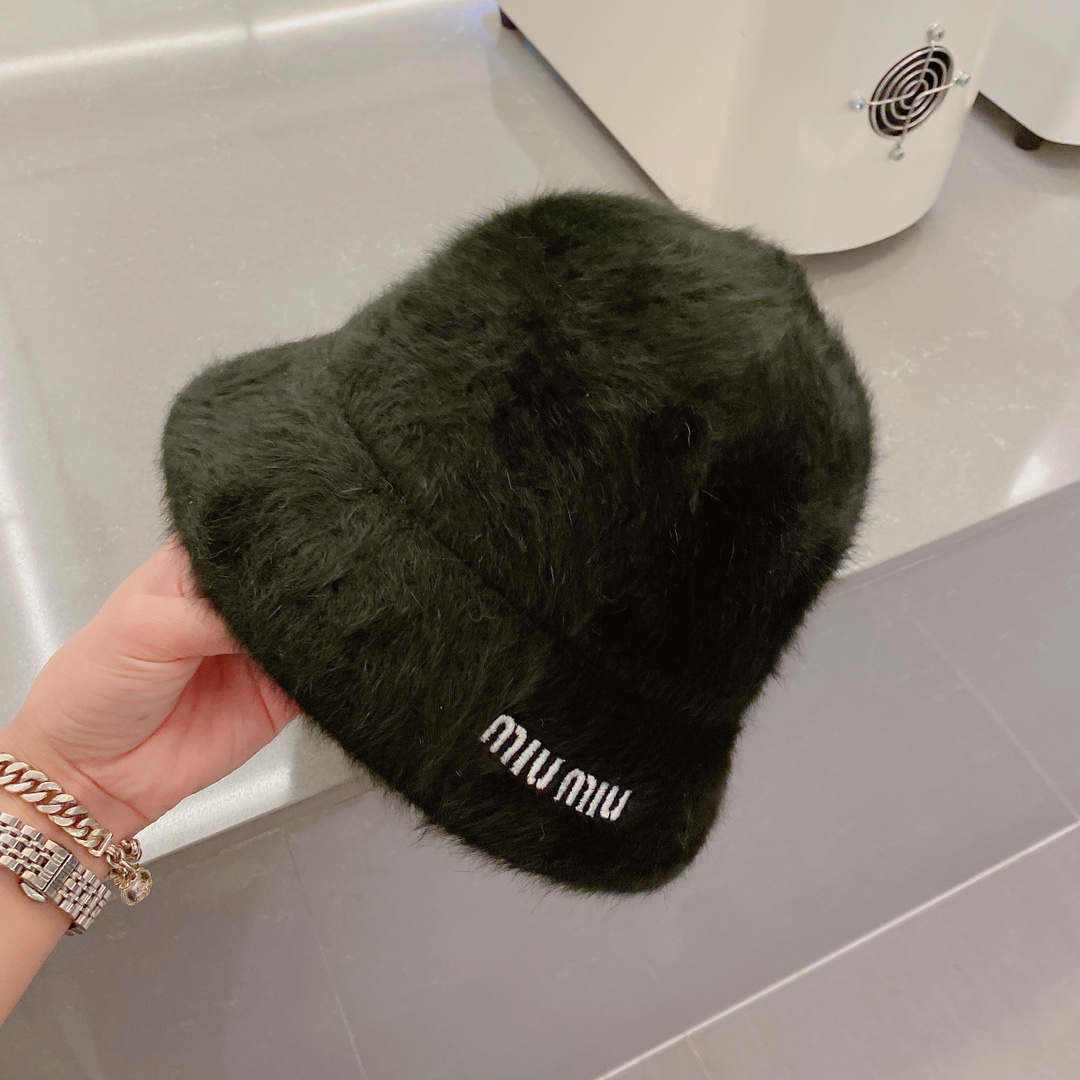 缪缪miumiu兔毛小礼帽