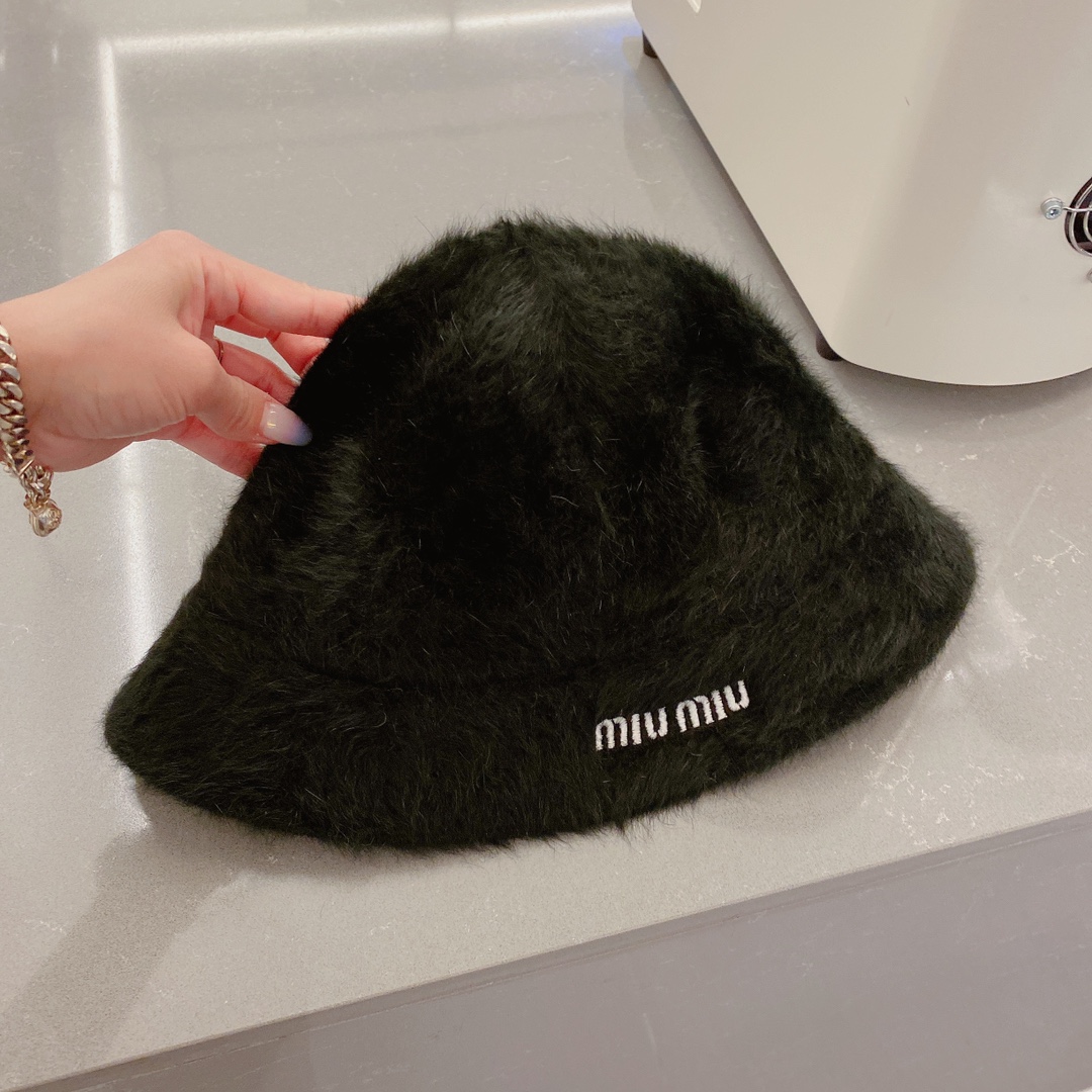 缪缪miumiu兔毛小礼帽
