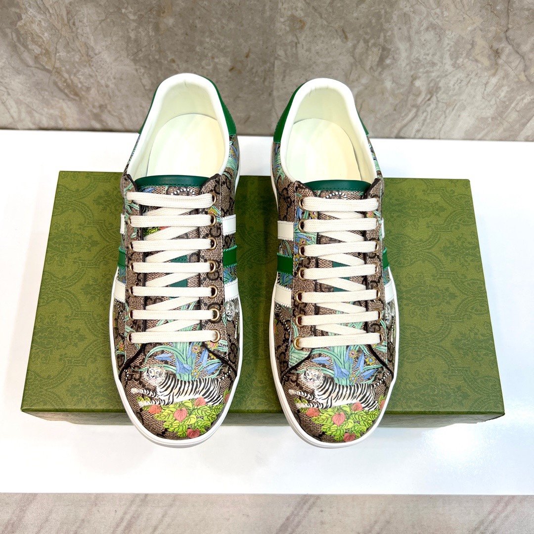 Top Original: P310Marca: Co-marca AdidasGUCCI (Gucci)Tamaño estándar: Mujeres 35-Hombres 38-44 (Muje