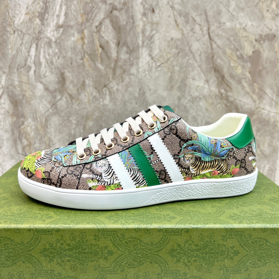 Top Original: P310Marca: Co-marca AdidasGUCCI (Gucci)Tamaño estándar: Mujeres 35-Hombres 38-44 (Muje
