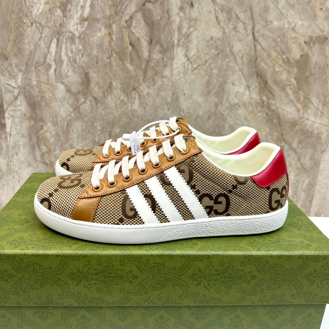 Top Original: P310Marca: Co-marca AdidasGUCCI (Gucci)Tamaño estándar: Mujeres 35-Hombres 38-44 (Muje