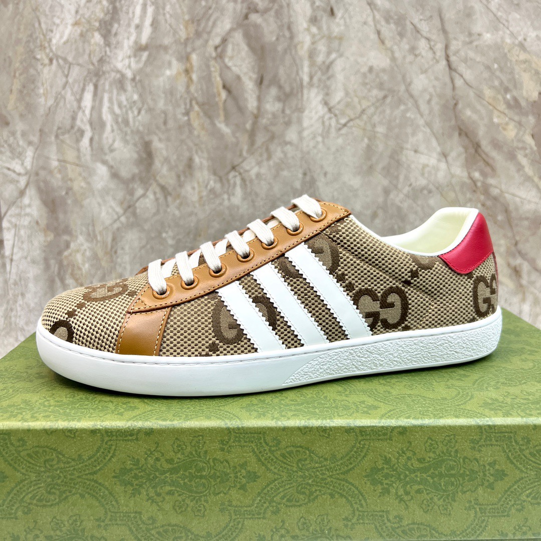 Top Original: P310Marca: Co-marca AdidasGUCCI (Gucci)Tamaño estándar: Mujeres 35-Hombres 38-44 (Muje