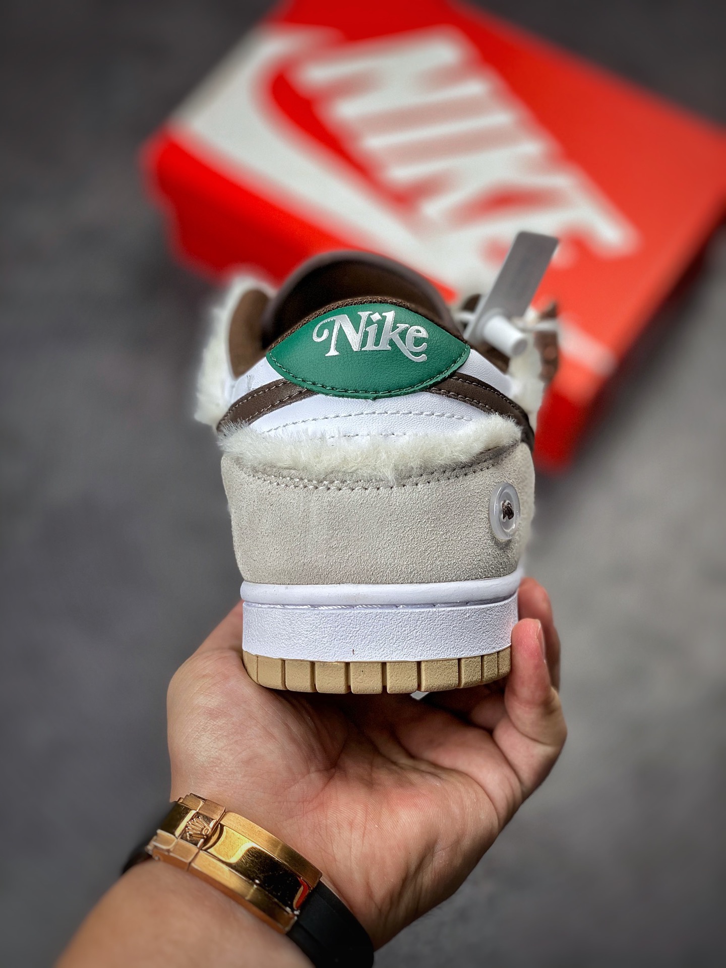 NIKE SB Dunk Low 白棕绿白绒 DD1503-118