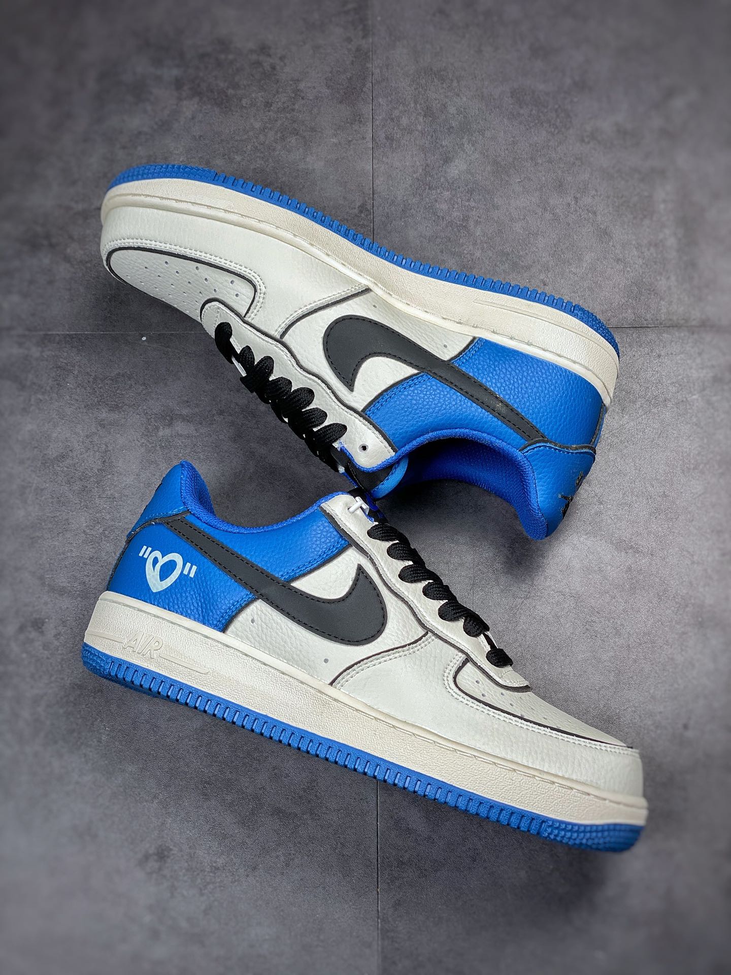 Nike Air Force 1 Low 07 米蓝黑 AL2236-300