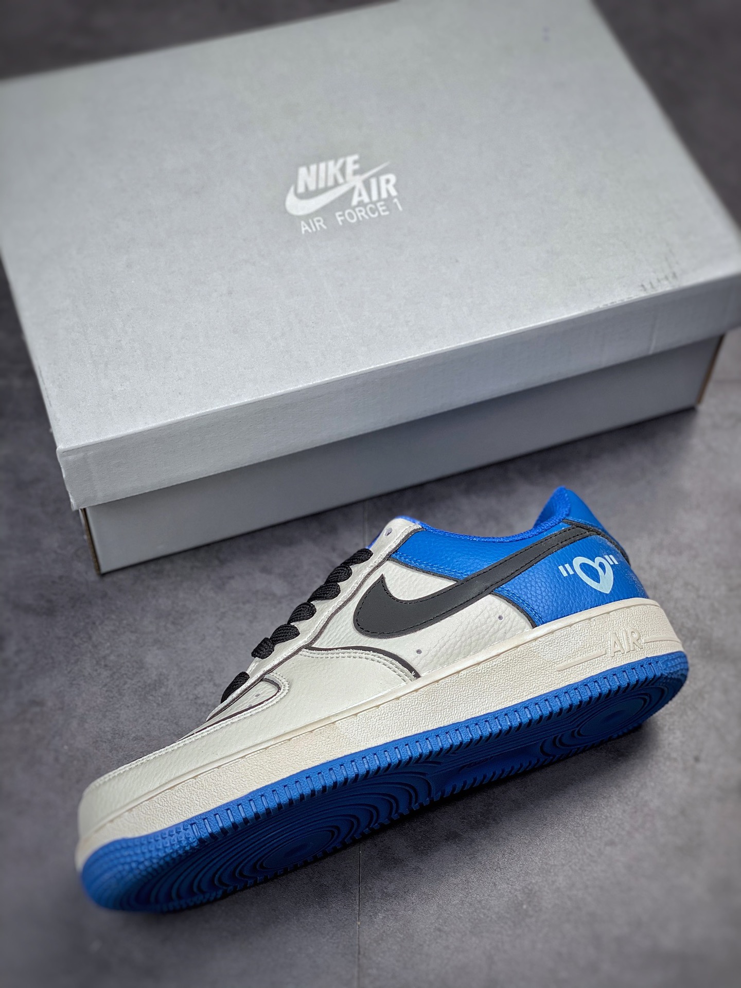 Nike Air Force 1 Low 07 米蓝黑 AL2236-300