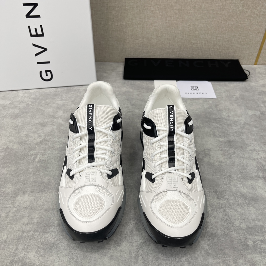 GVX新品GIV1TR慢跑运动鞋官网