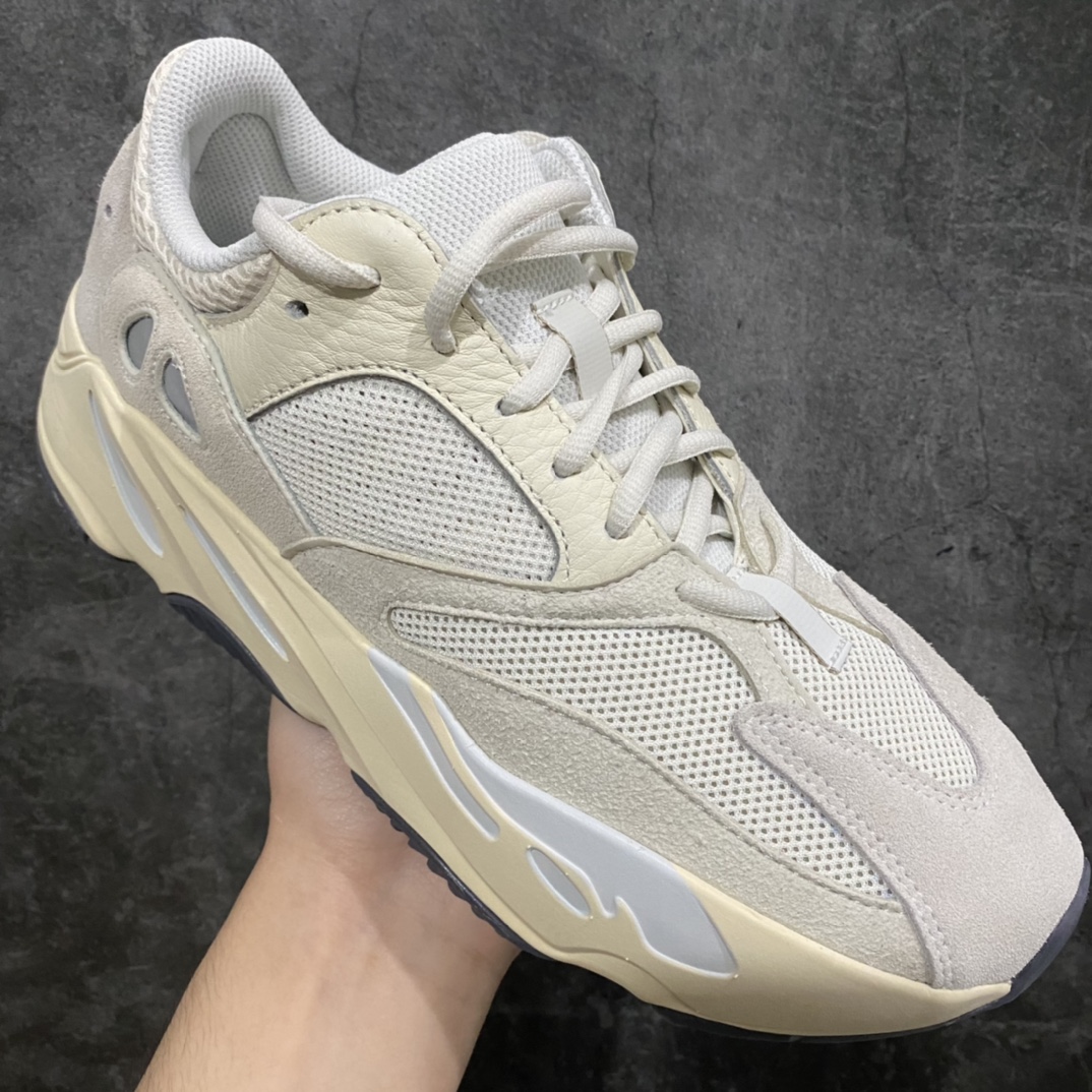 本地420 LW老汪版本Yeezy 700灰白奶油EG7596