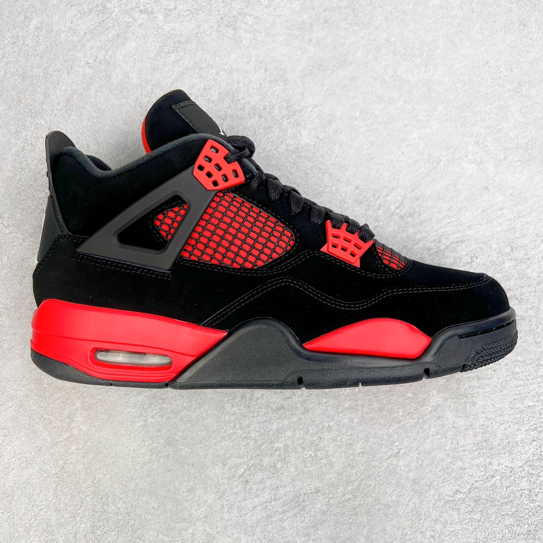 零售💰260 ＃KZ神版福利回馈‼Air Jordan AJ4 Retro \”Red Thunder\” 黑红雷电 CT8527-016 独家外贸特供尺码含 45.5 49.5 50.5 国内外口碑最好最推荐的产品 市场中端王者 亲自操刀耗时半年巨作 全套原纸板楦头开发 确保原汁原味 完美呈现四代版型 一比一鞋头弧度高度鞋身弧度 此版本只针对中端市场 皮料材质有所更替 其他数据细节工艺流程均保持一致 绝不口嗨 细节品控鞋型随意秒杀市面3XX 4XX 原厂TPU网格鞋带扣 正确内里网布 菱角分明不变形无多余毛边 柔软性质感一致于原鞋 市场唯一原厂鞋扣模具 背面可见隐藏注塑口 原厂织唛标 原厂飞人电绣工艺 尾指中部跳三针 独家绑鞋带手法 印刷中底布 四线拉帮 米色美纹纸贴合固定 进口港宝加持 后跟自然饱满 全鞋荧光划线卡点 追求极致完美 每一双都是工艺品 多重QC质检 超越公司货的品控标准 实实在在的免检产品 尺码：40 40.5 41 42 42.5 43 44 44.5 45 45.5 46 47.5 48.5 49.5 50.5 编码：by2936060-运动鞋