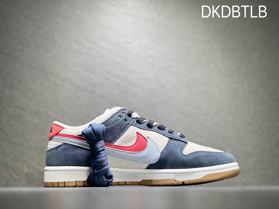 220 Nike SB dunk Low 低帮休闲运动滑板板鞋 DO9457-105