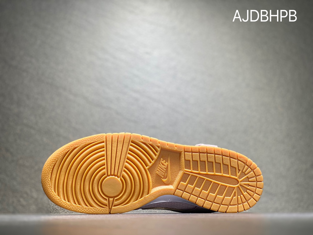 220 Nike SB dunk Low 低帮休闲运动滑板板鞋  DZ5318-640